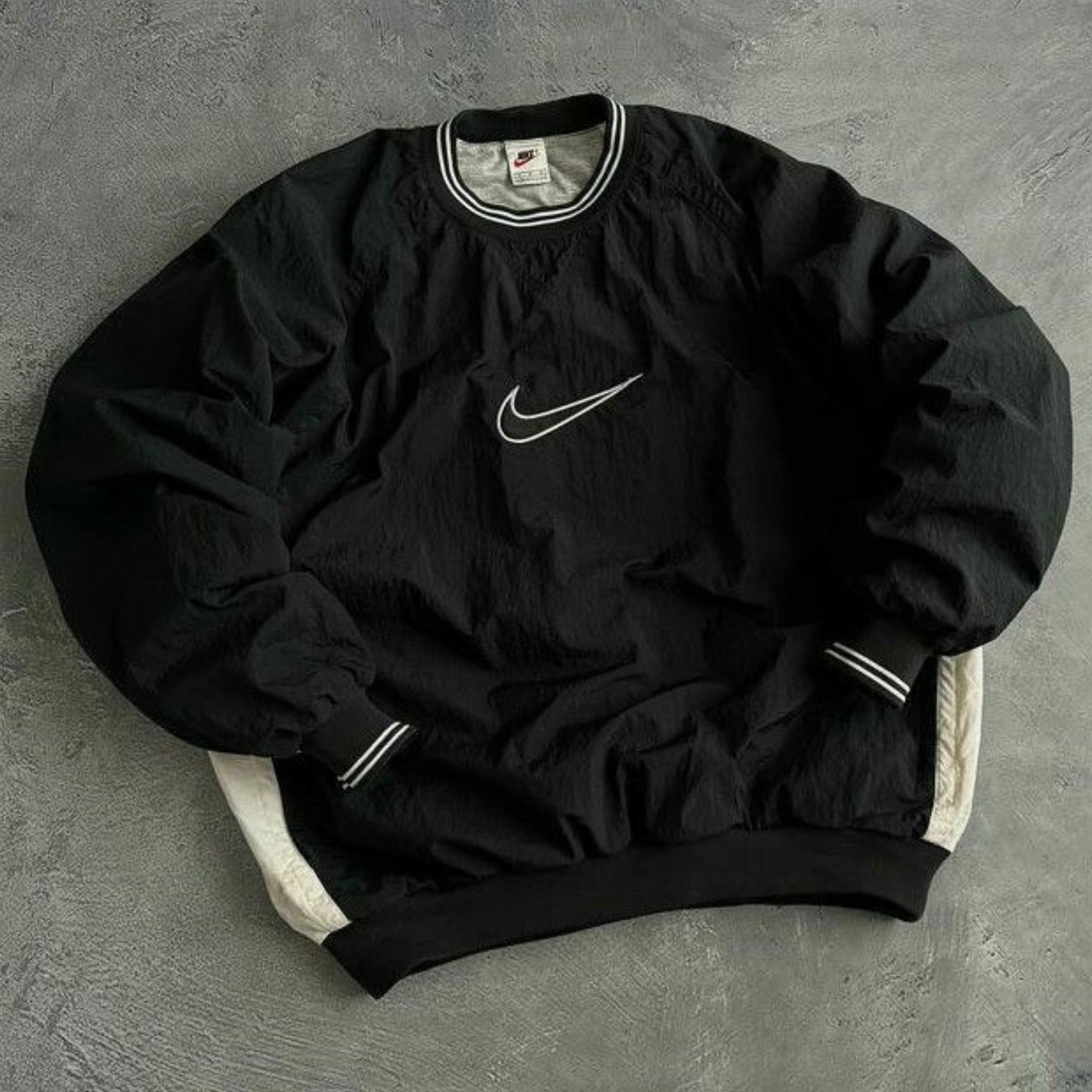 WOAK Vintage Mystery Box – Solo Fit (1 peça)